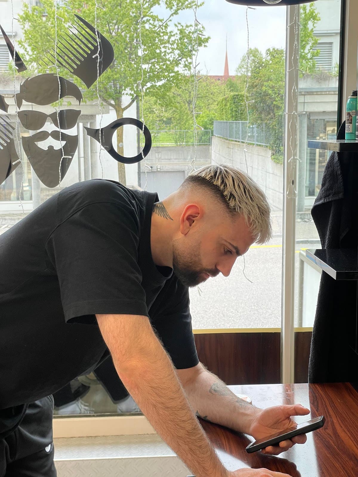 Panther Barbershop & Kosmetik