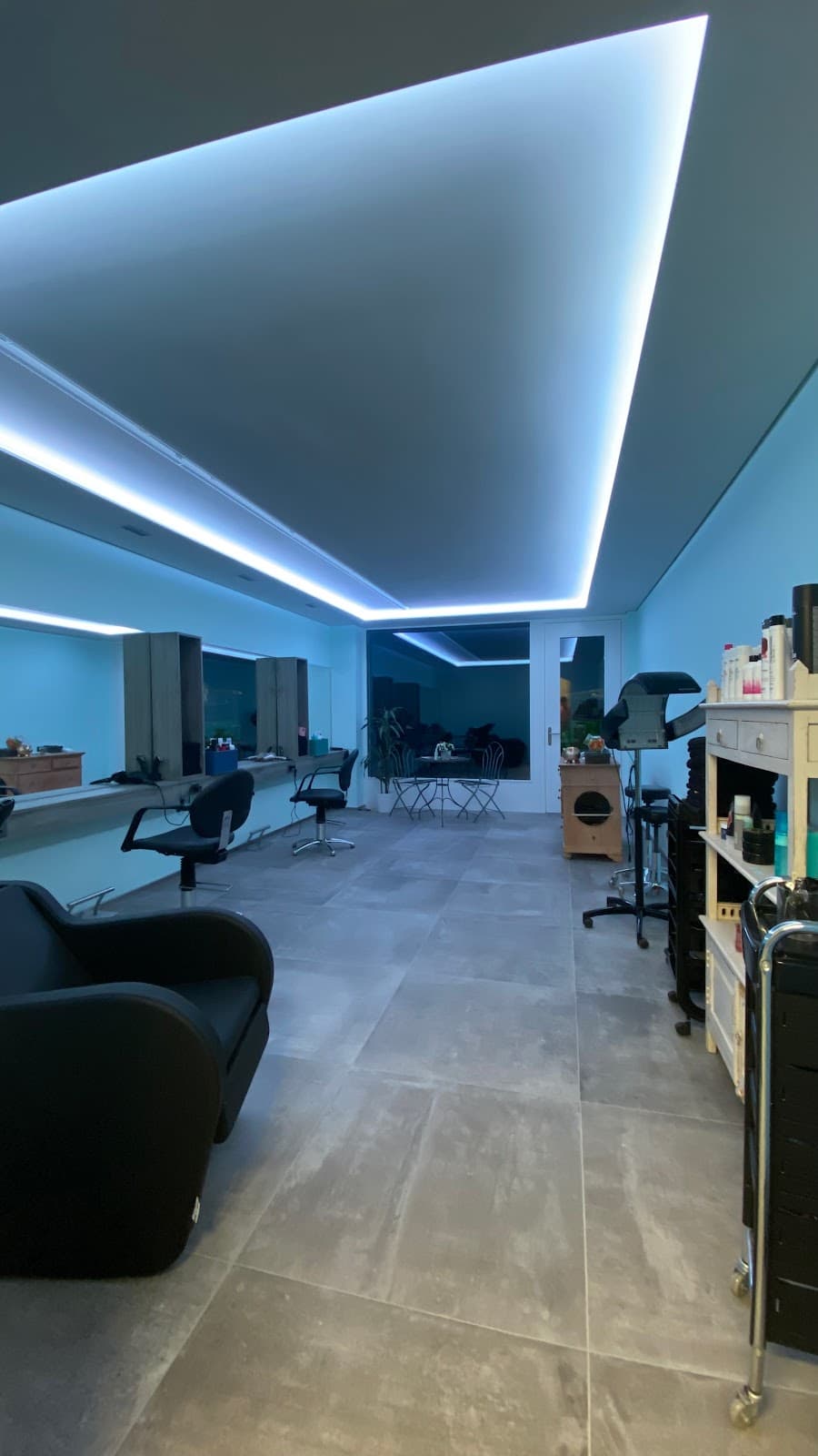 Salon Selina & Cecile